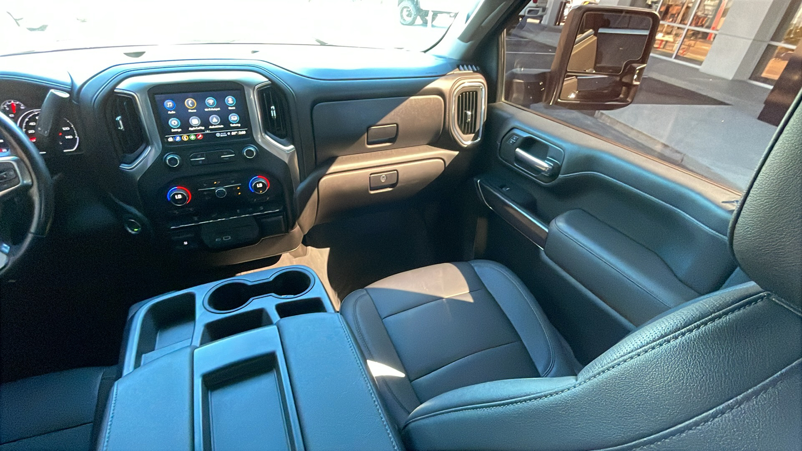 2023 Chevrolet Silverado 2500HD LTZ 28