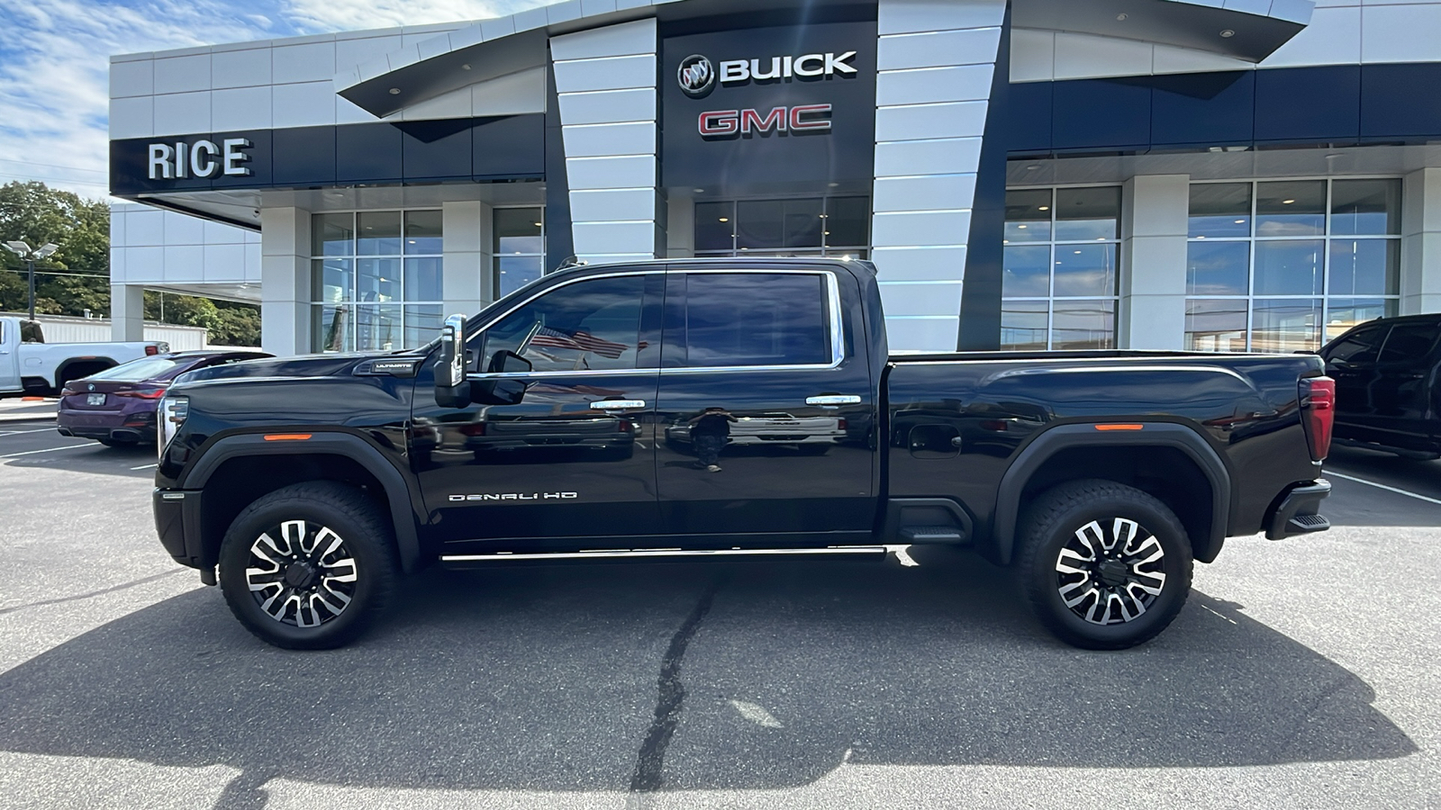 2024 GMC Sierra 2500HD Denali Ultimate 2