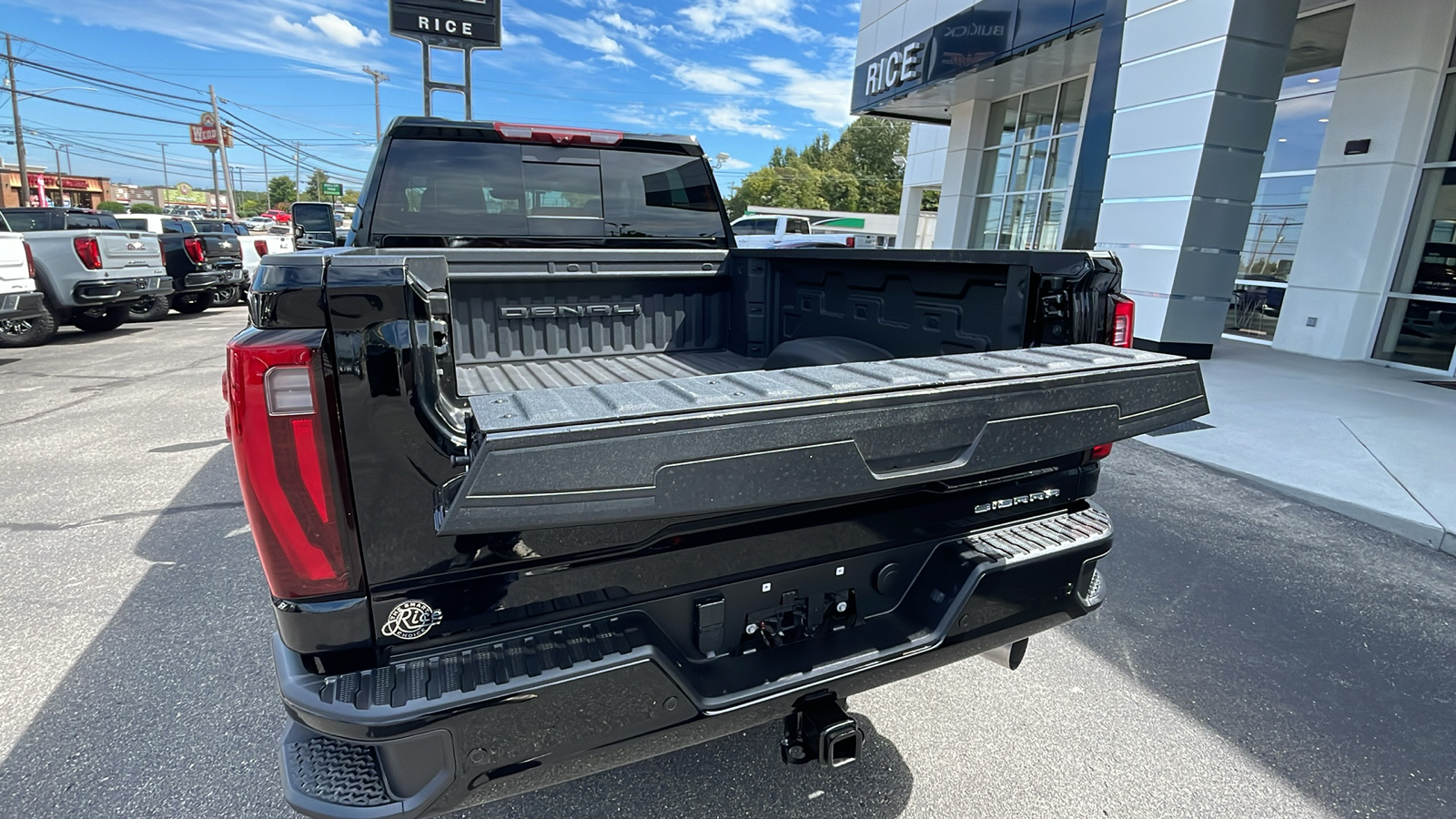 2024 GMC Sierra 2500HD Denali Ultimate 5