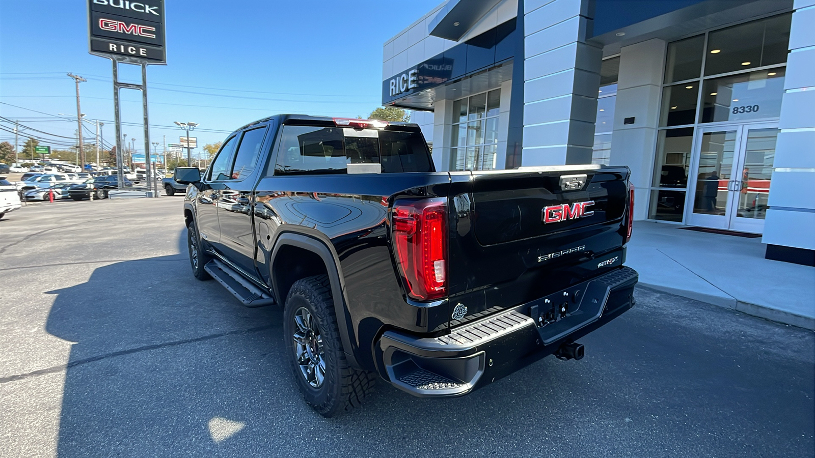 2025 GMC Sierra 1500 AT4X 3