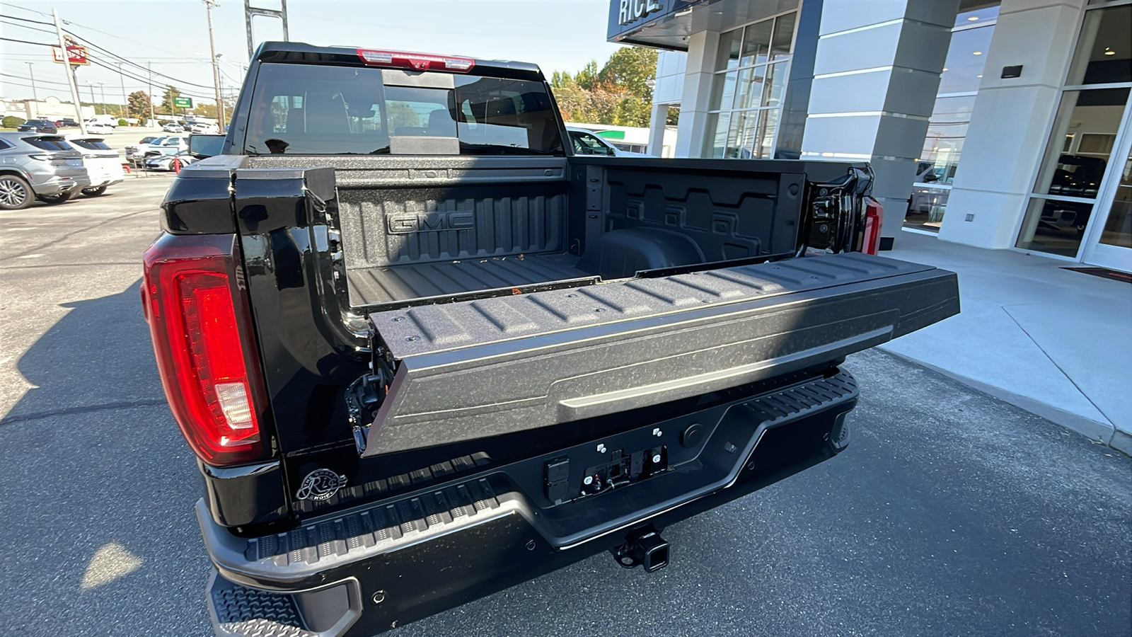 2025 GMC Sierra 1500 AT4X 5