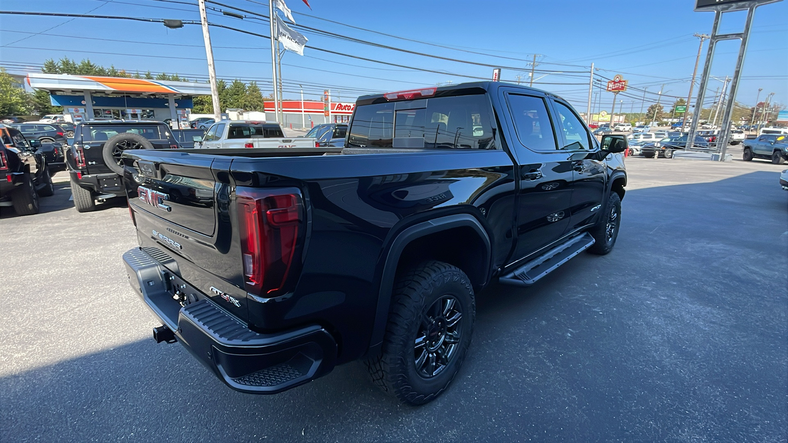 2025 GMC Sierra 1500 AT4X 7