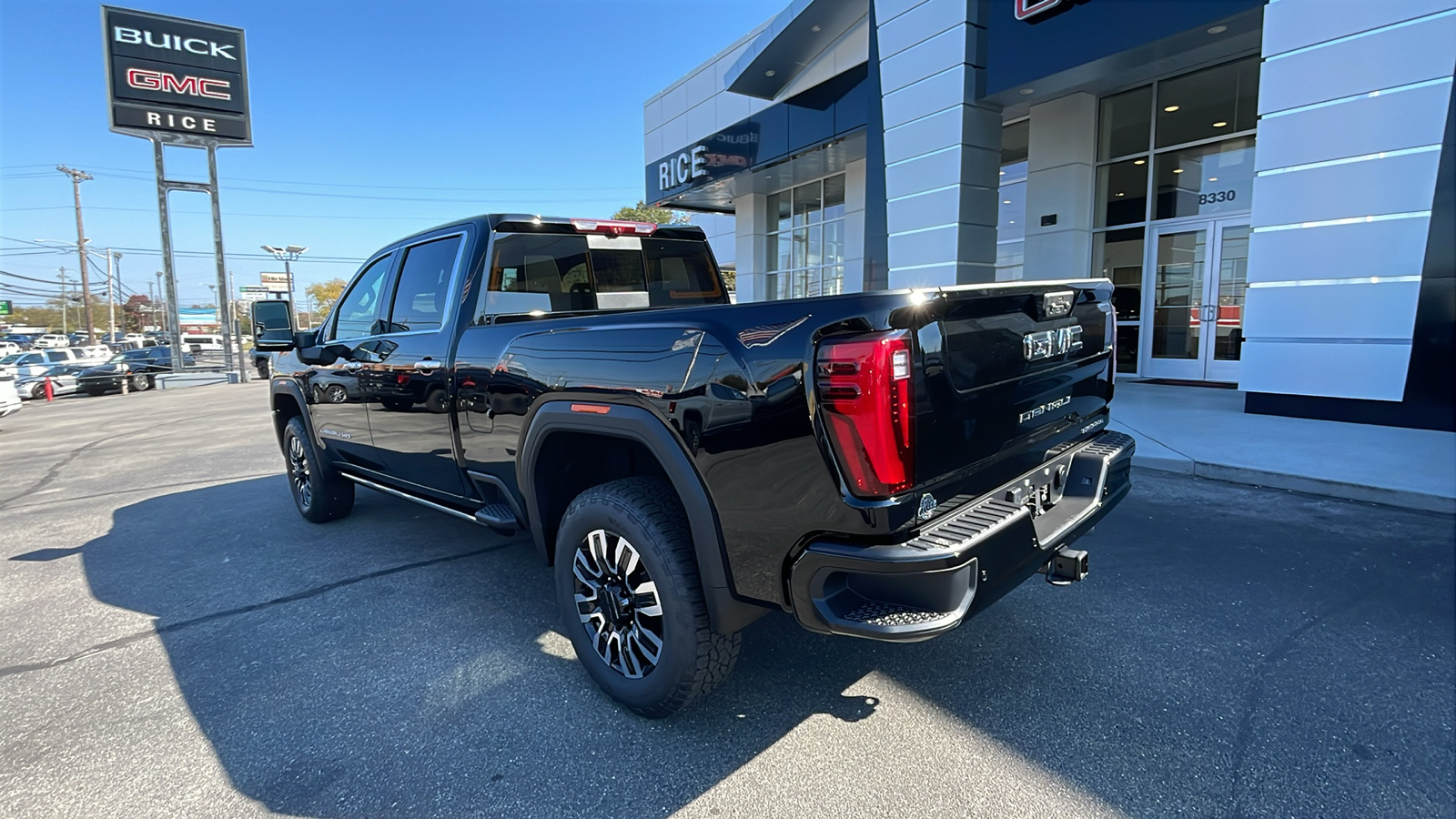 2025 GMC Sierra 2500HD Denali Ultimate 3