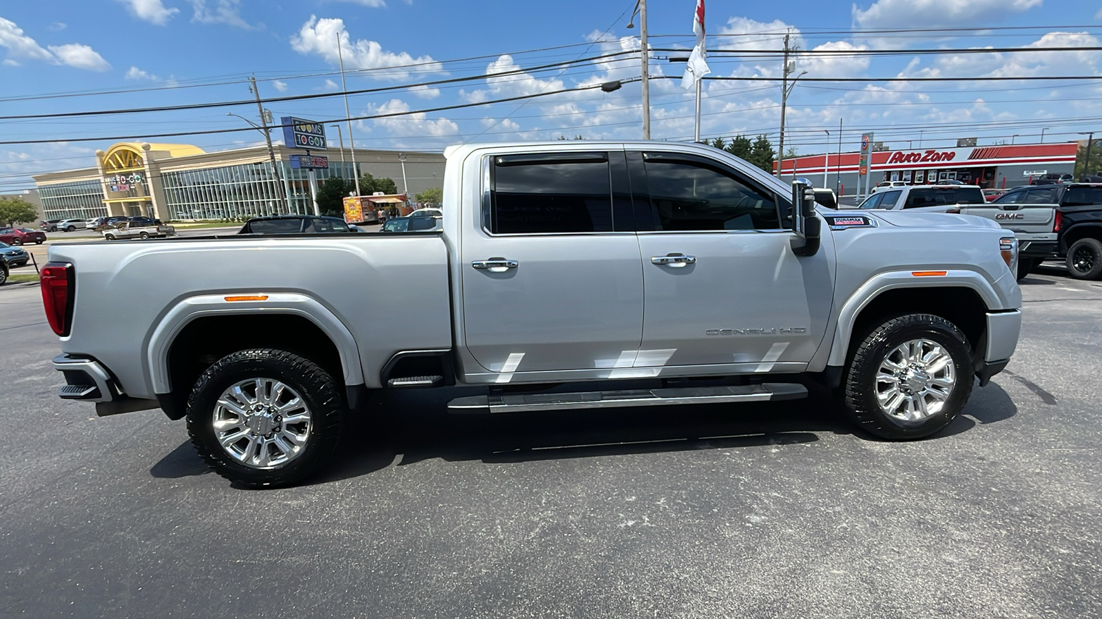 2020 GMC Sierra 2500HD Denali 8