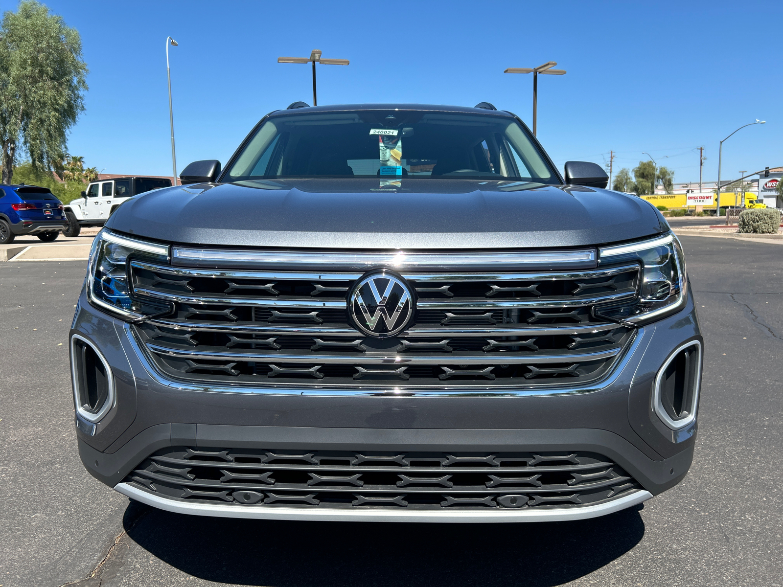 2024 Volkswagen Atlas 2.0T SE w/Technology 3