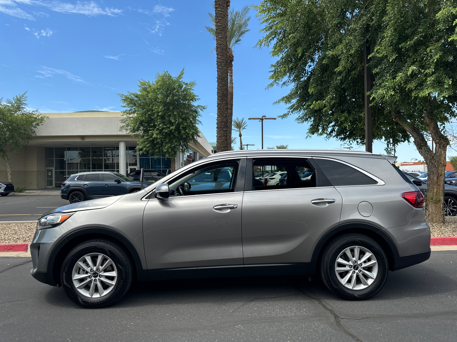 2019 Kia Sorento LX 4