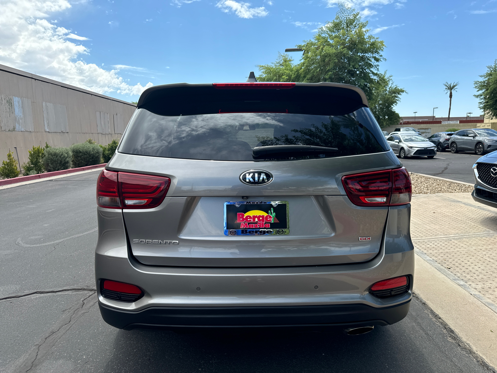 2019 Kia Sorento LX 24