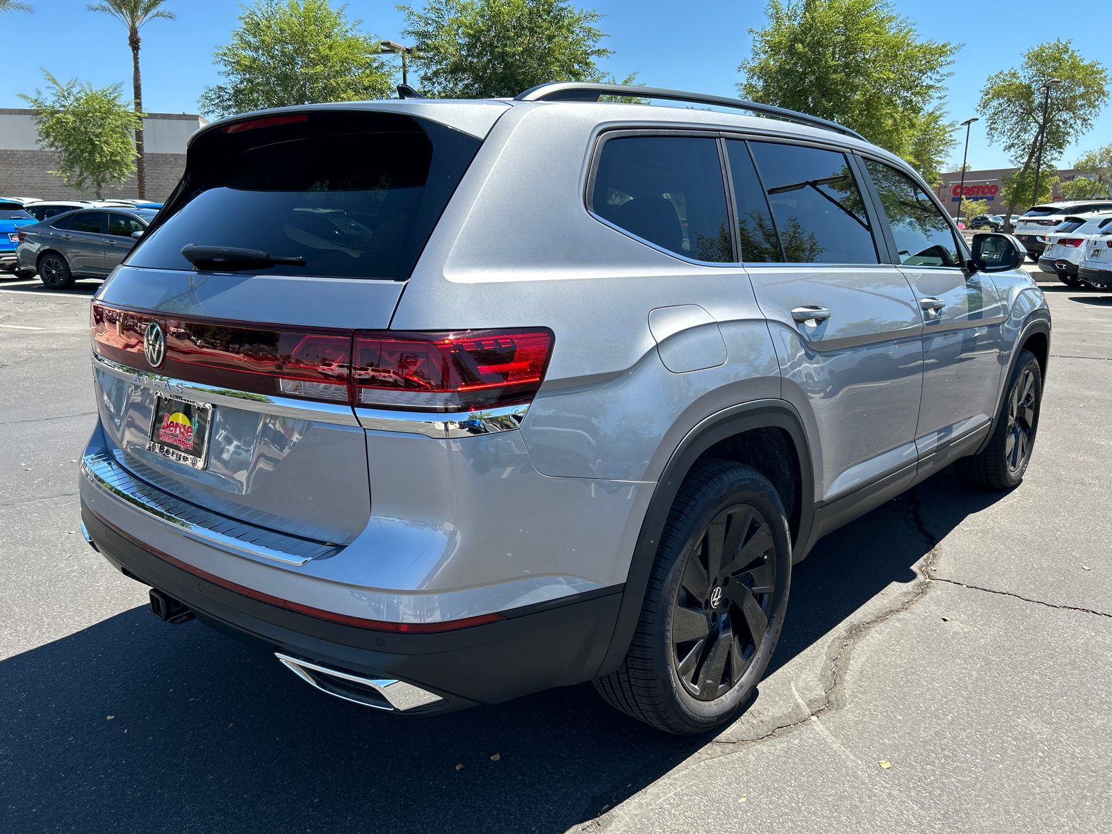 2024 Volkswagen Atlas 2.0T SE w/Technology 28