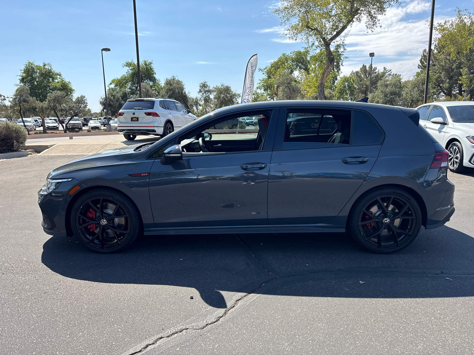 2024 Volkswagen Golf GTI SE 5