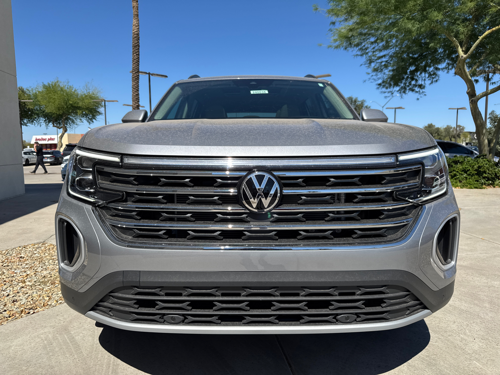 2024 Volkswagen Atlas 2.0T SE w/Technology 3