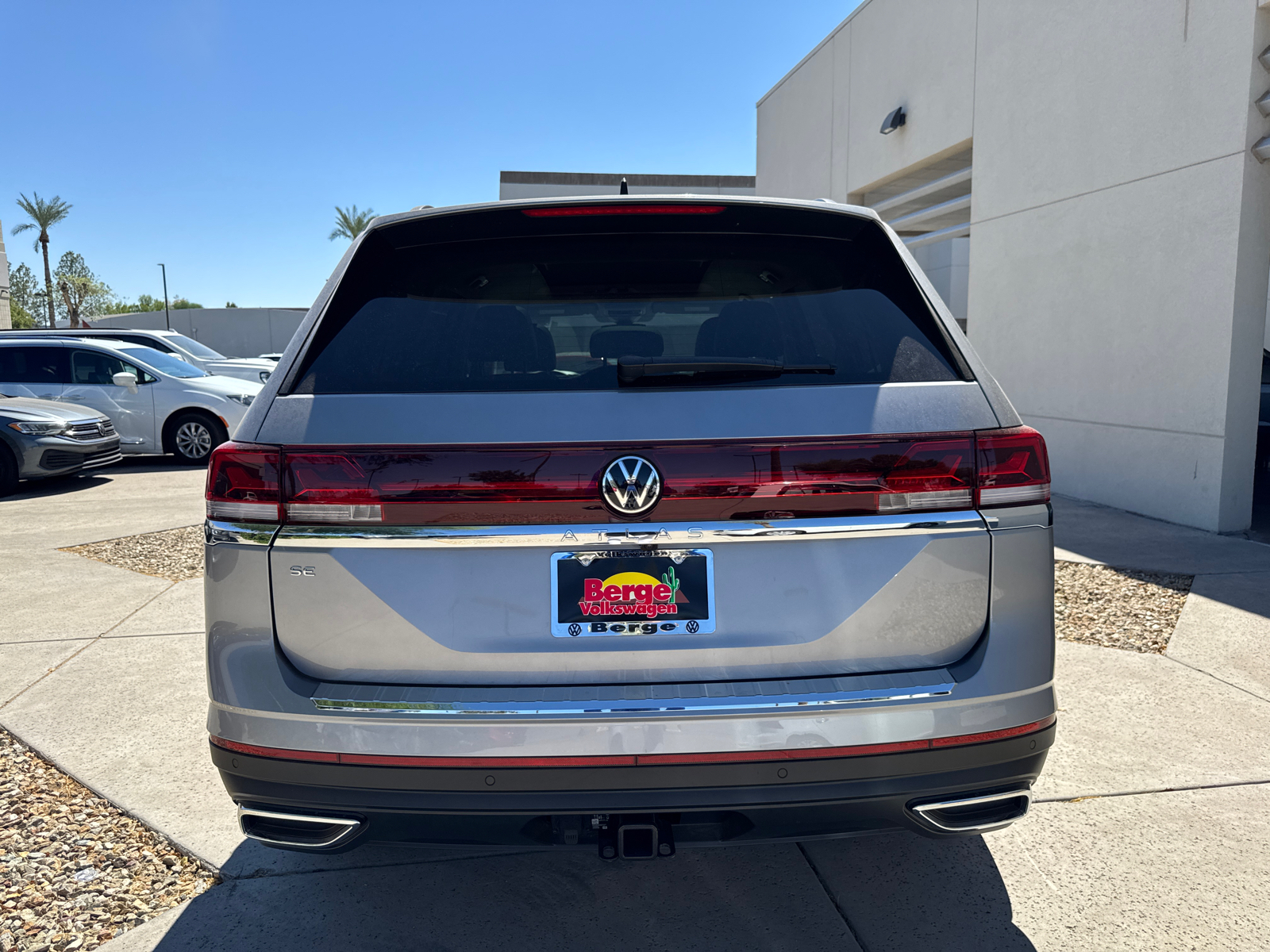 2024 Volkswagen Atlas 2.0T SE w/Technology 26