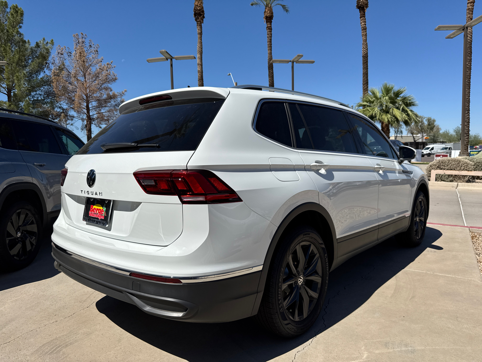 2024 Volkswagen Tiguan 2.0T SE 29