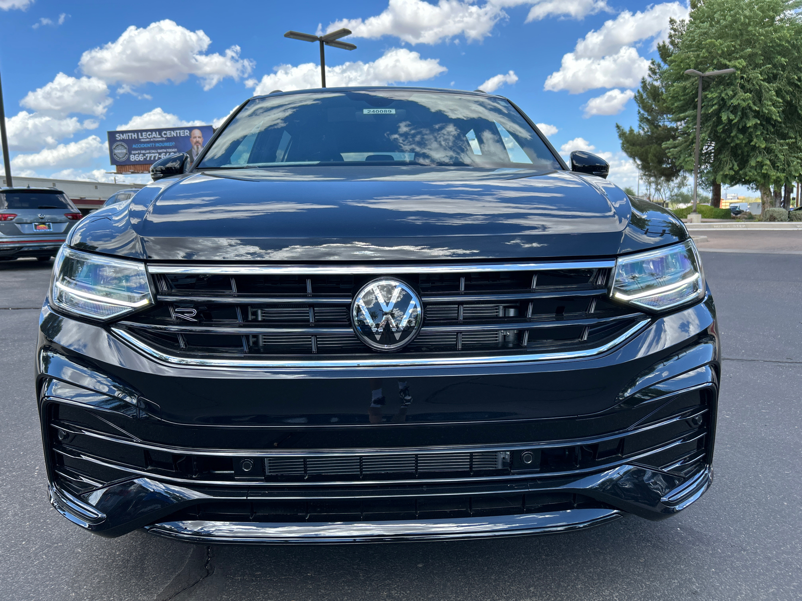 2024 Volkswagen Tiguan 2.0T SE R-Line Black 3