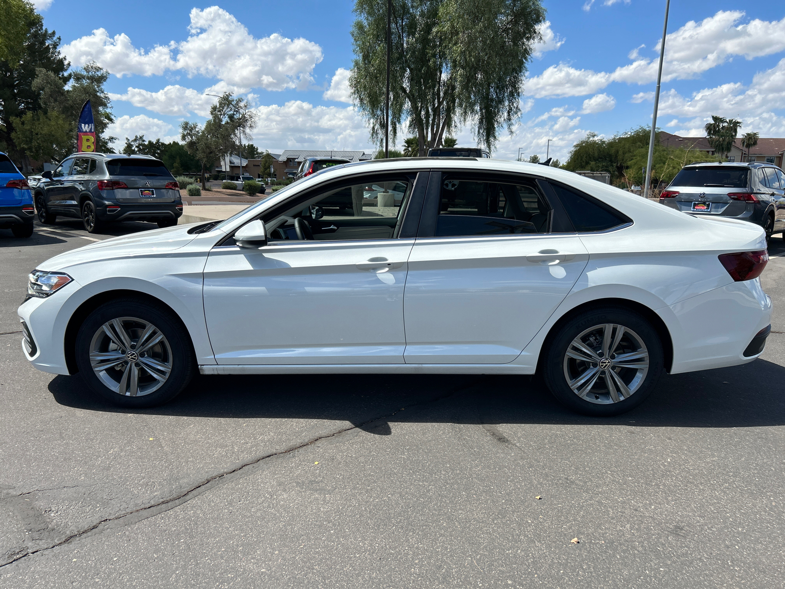 2024 Volkswagen Jetta 1.5T SE 5