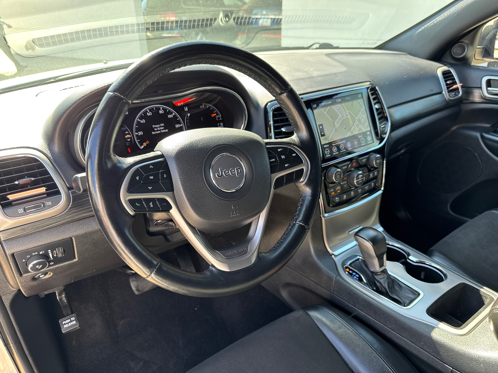 2021 Jeep Grand Cherokee Laredo X 16