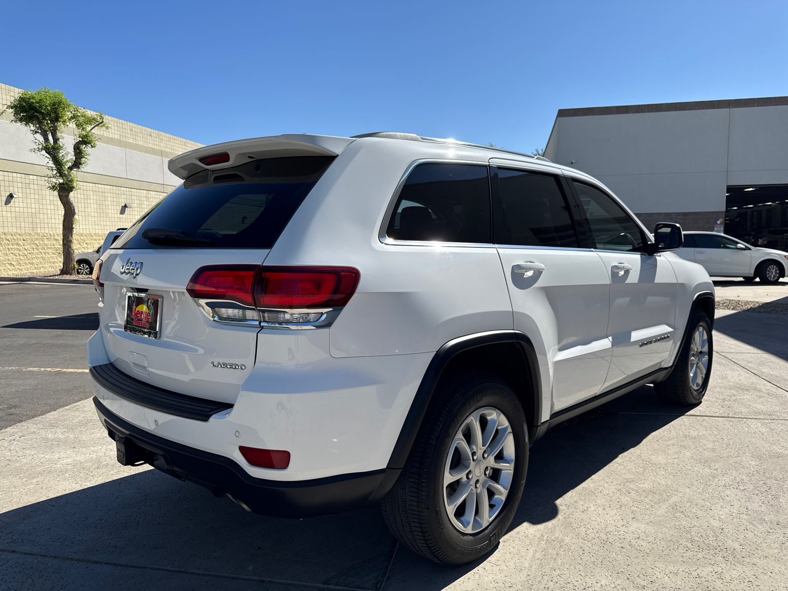 2021 Jeep Grand Cherokee Laredo X 26