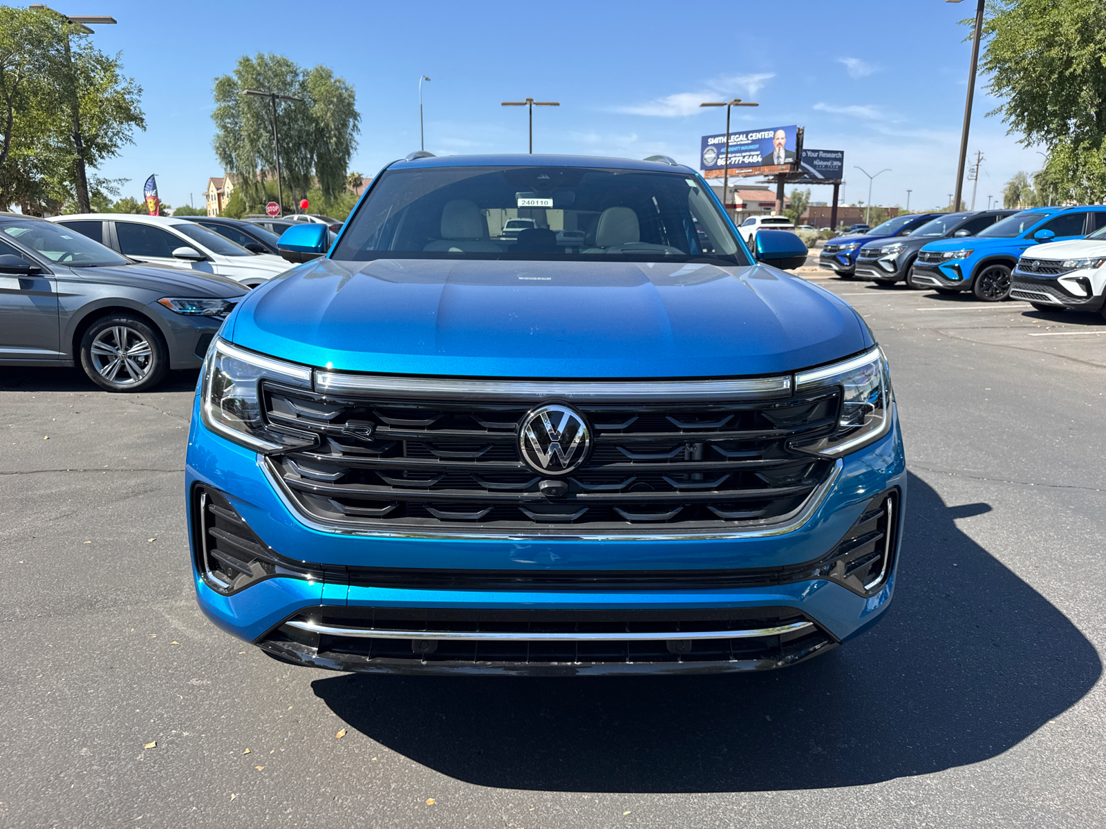 2024 Volkswagen Atlas Cross Sport 2.0T SEL Premium R-Line 3