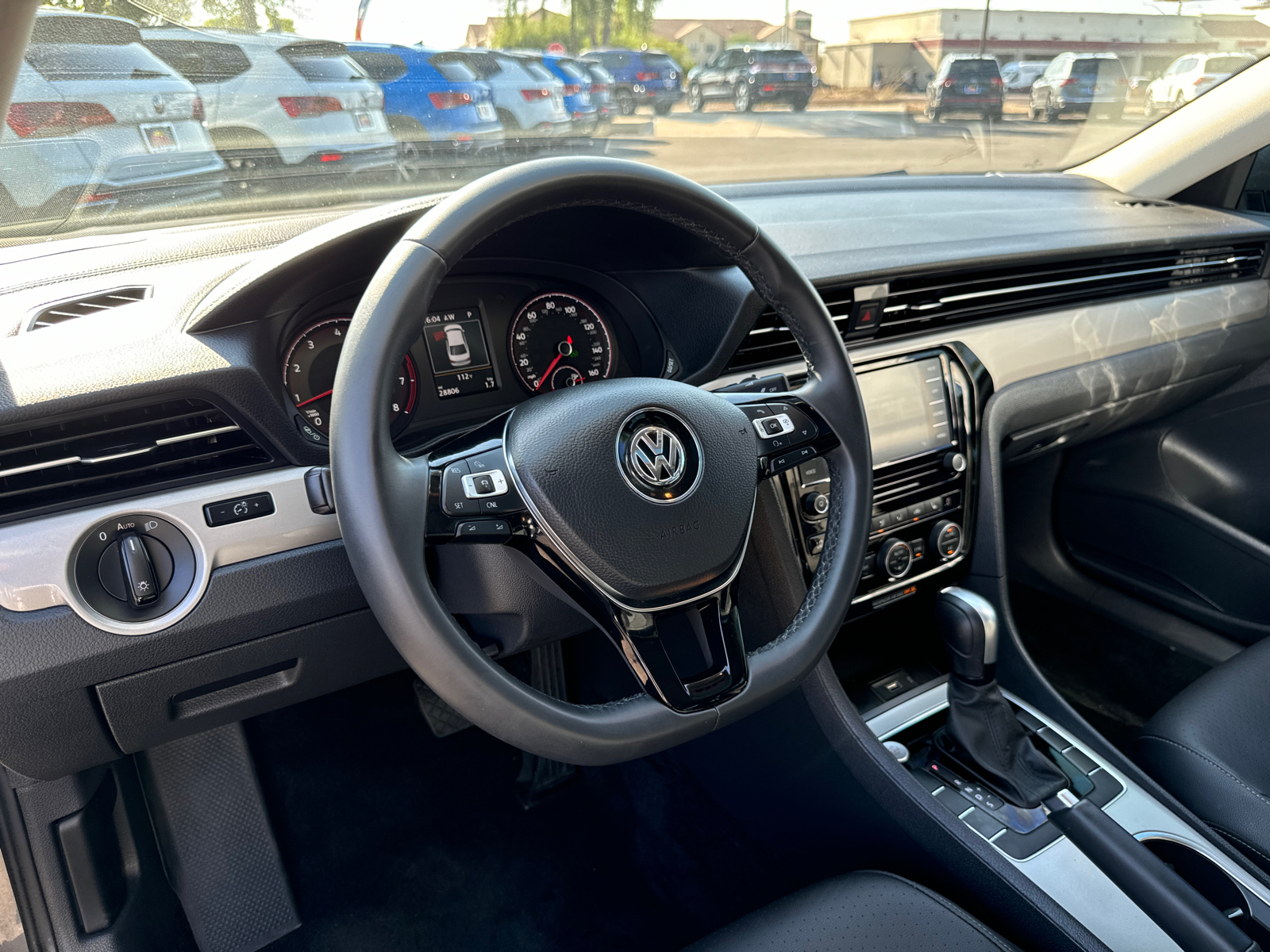 2022 Volkswagen Passat 2.0T SE 17