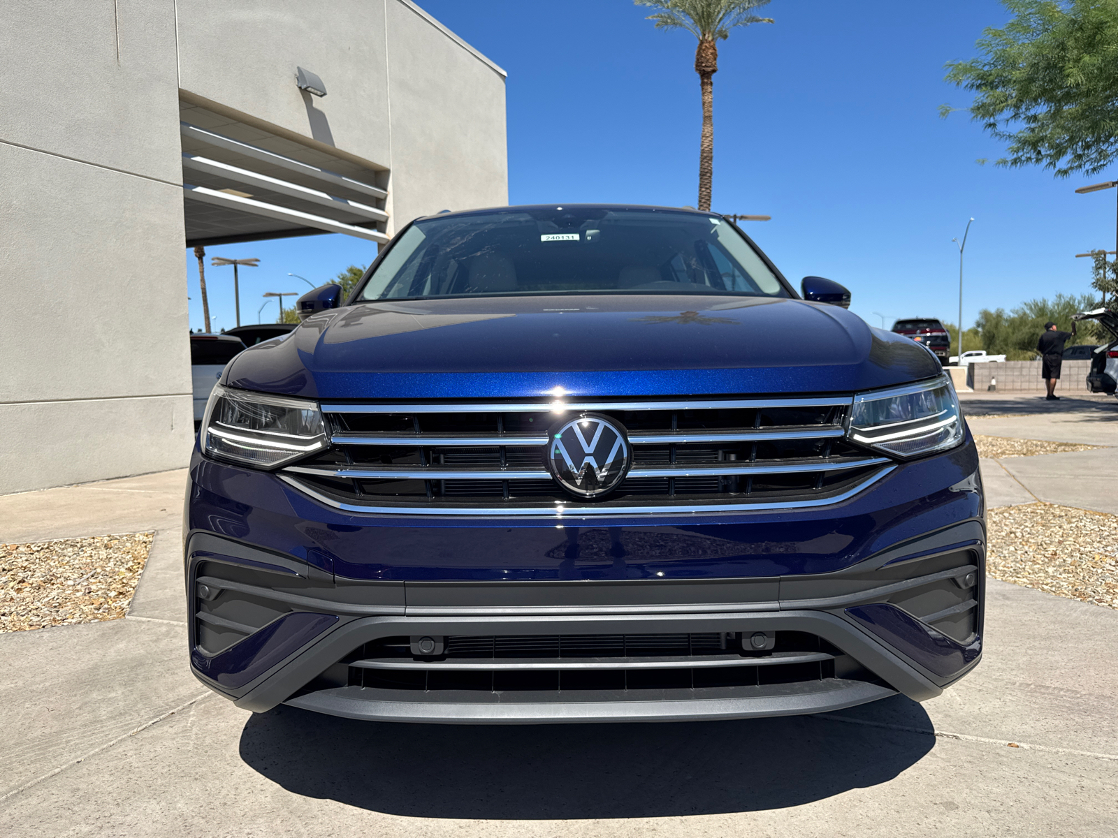 2024 Volkswagen Tiguan 2.0T SE 3