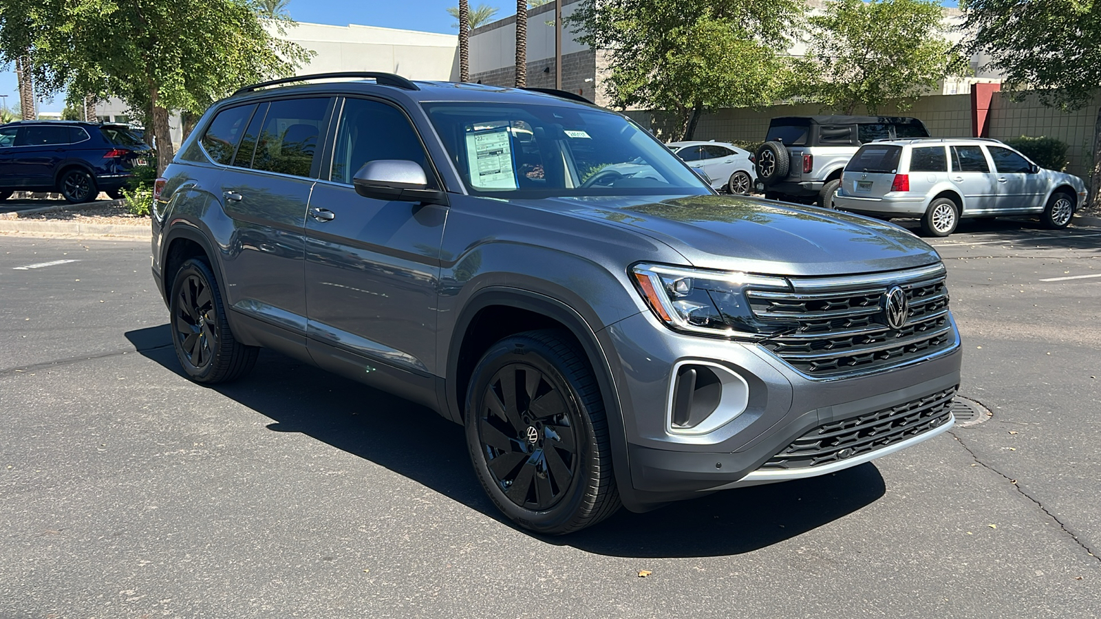 2024 Volkswagen Atlas 2.0T SE w/Technology 2