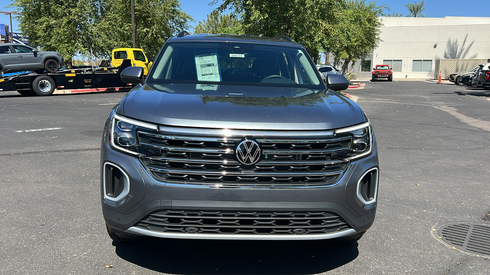 2024 Volkswagen Atlas 2.0T SE w/Technology 3