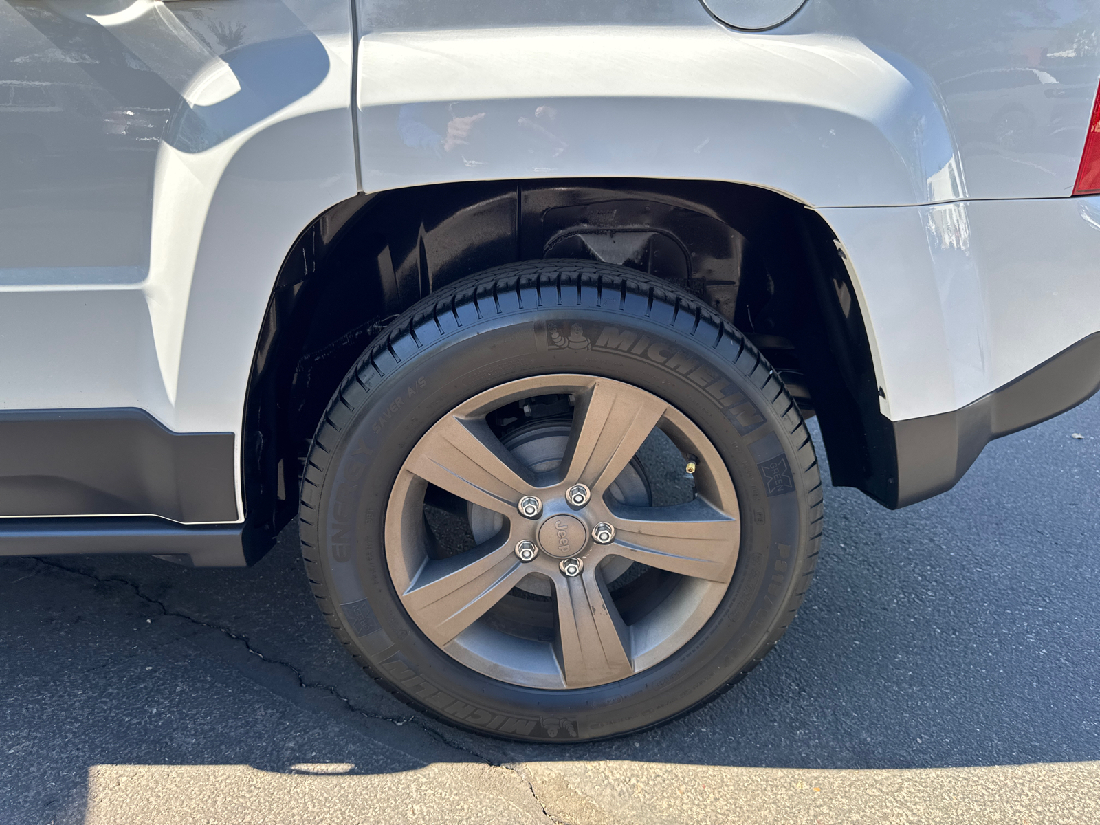 2016 Jeep Patriot 75th Anniversary Edition 22