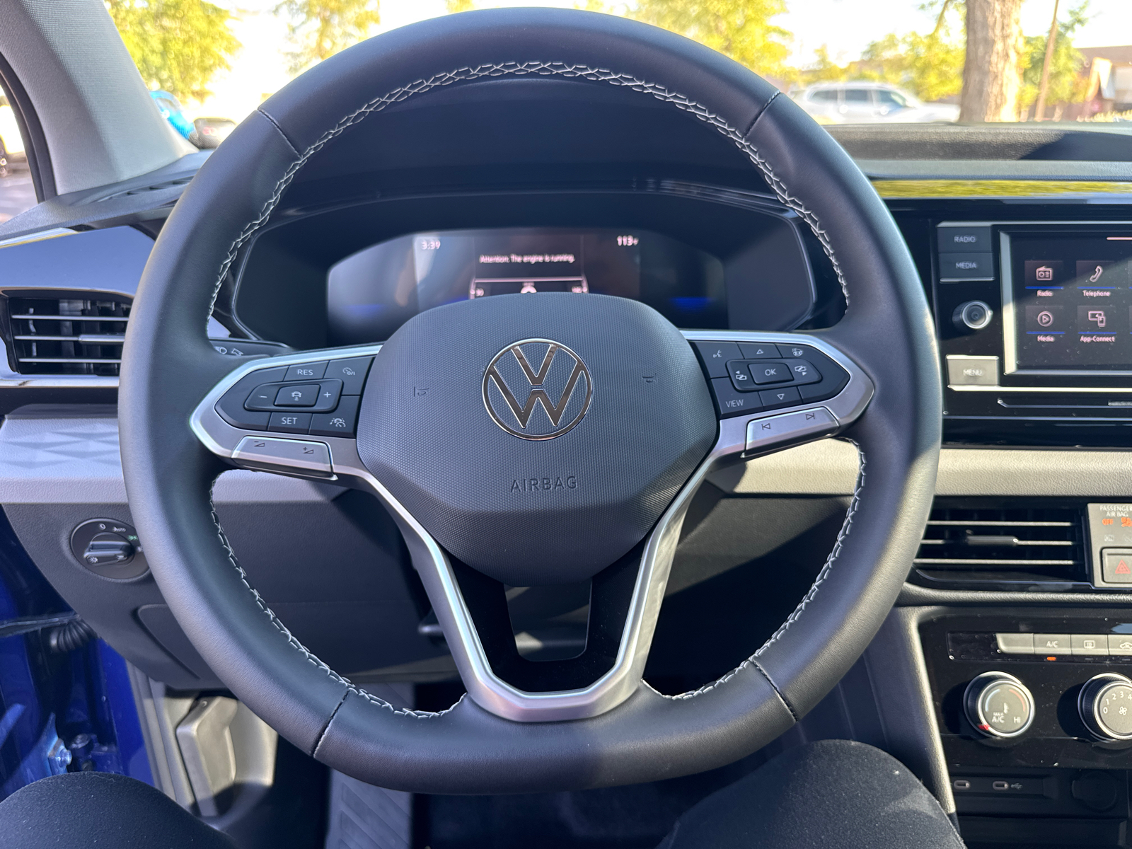 2024 Volkswagen Taos 1.5T S 9