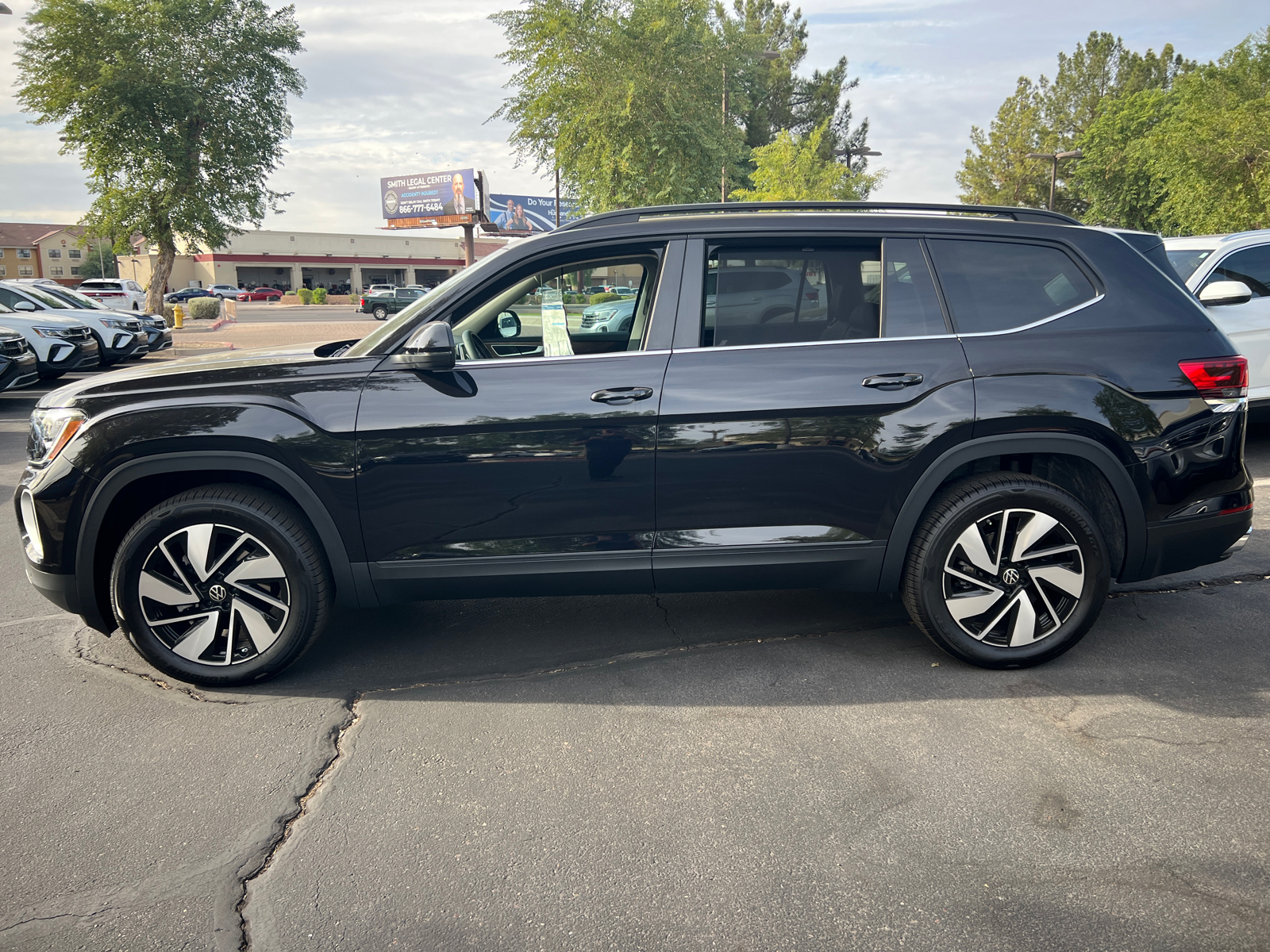 2024 Volkswagen Atlas 2.0T SE w/Technology 5