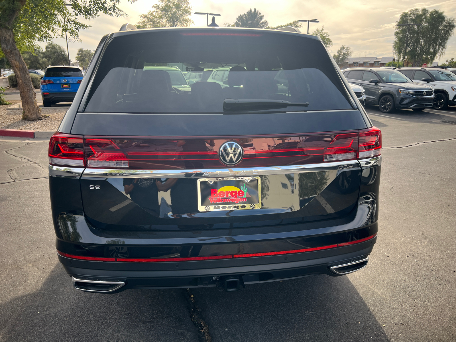 2024 Volkswagen Atlas 2.0T SE w/Technology 23