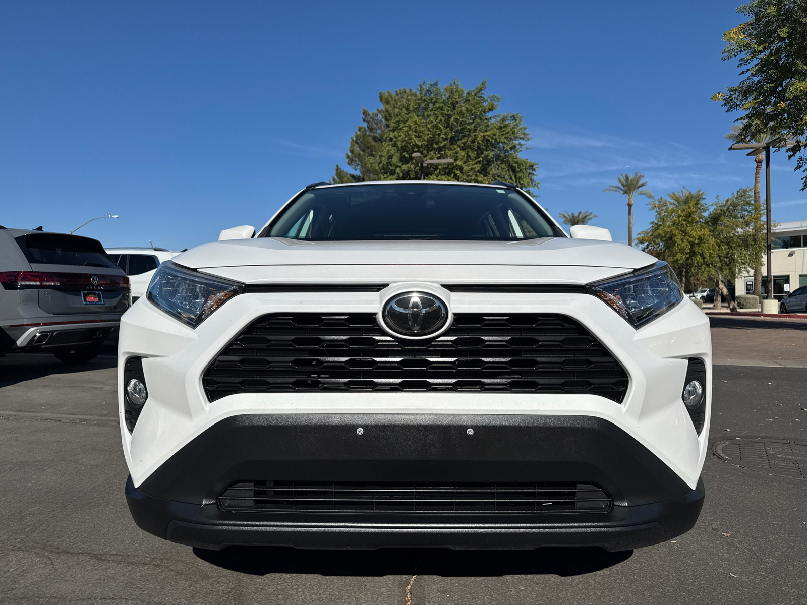 2021 Toyota RAV4 XLE 2