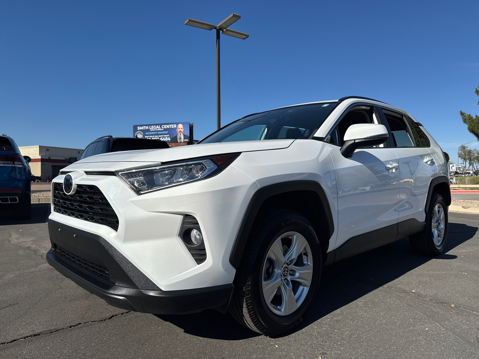 2021 Toyota RAV4 XLE 3