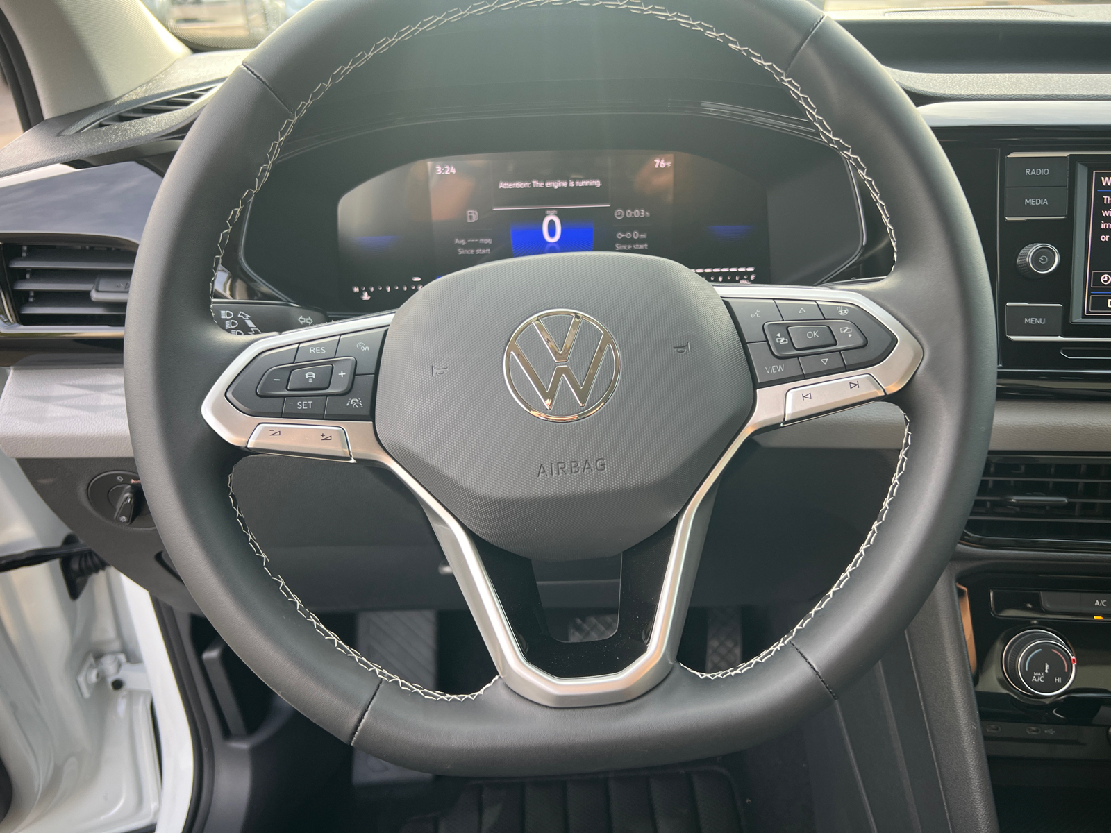 2024 Volkswagen Taos 1.5T S 10