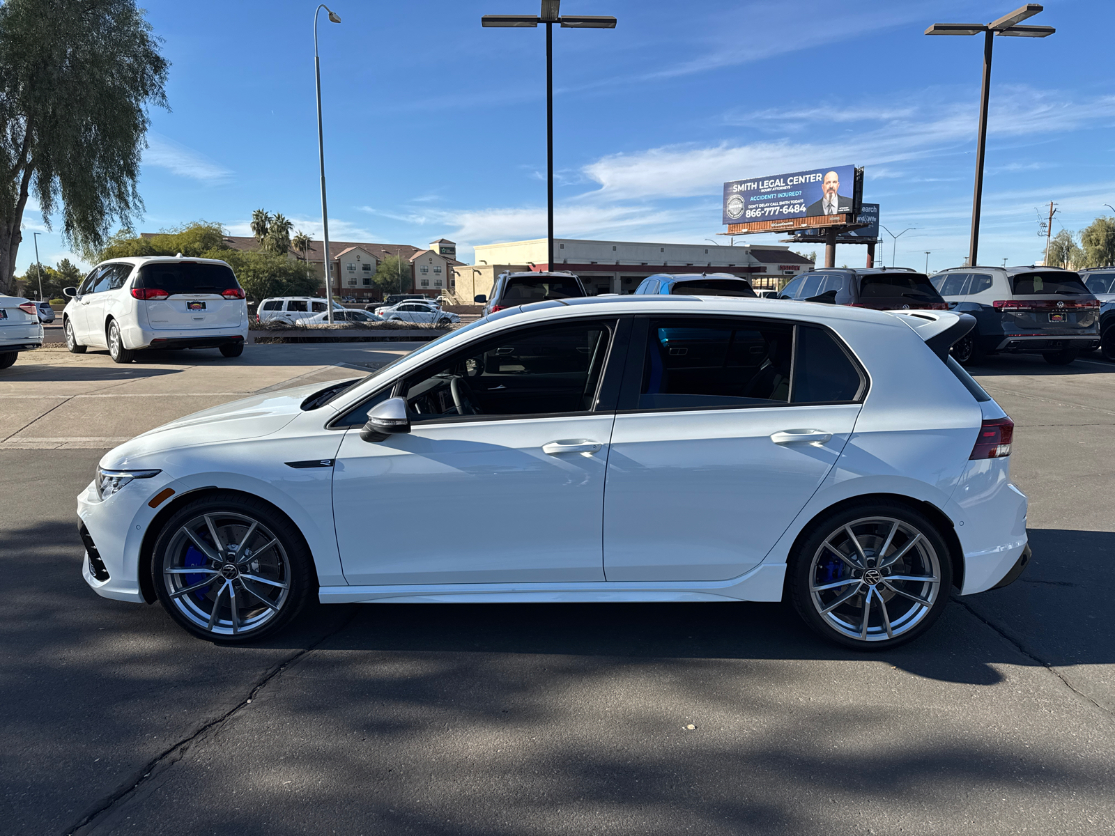 2024 Volkswagen Golf R 2.0T 6