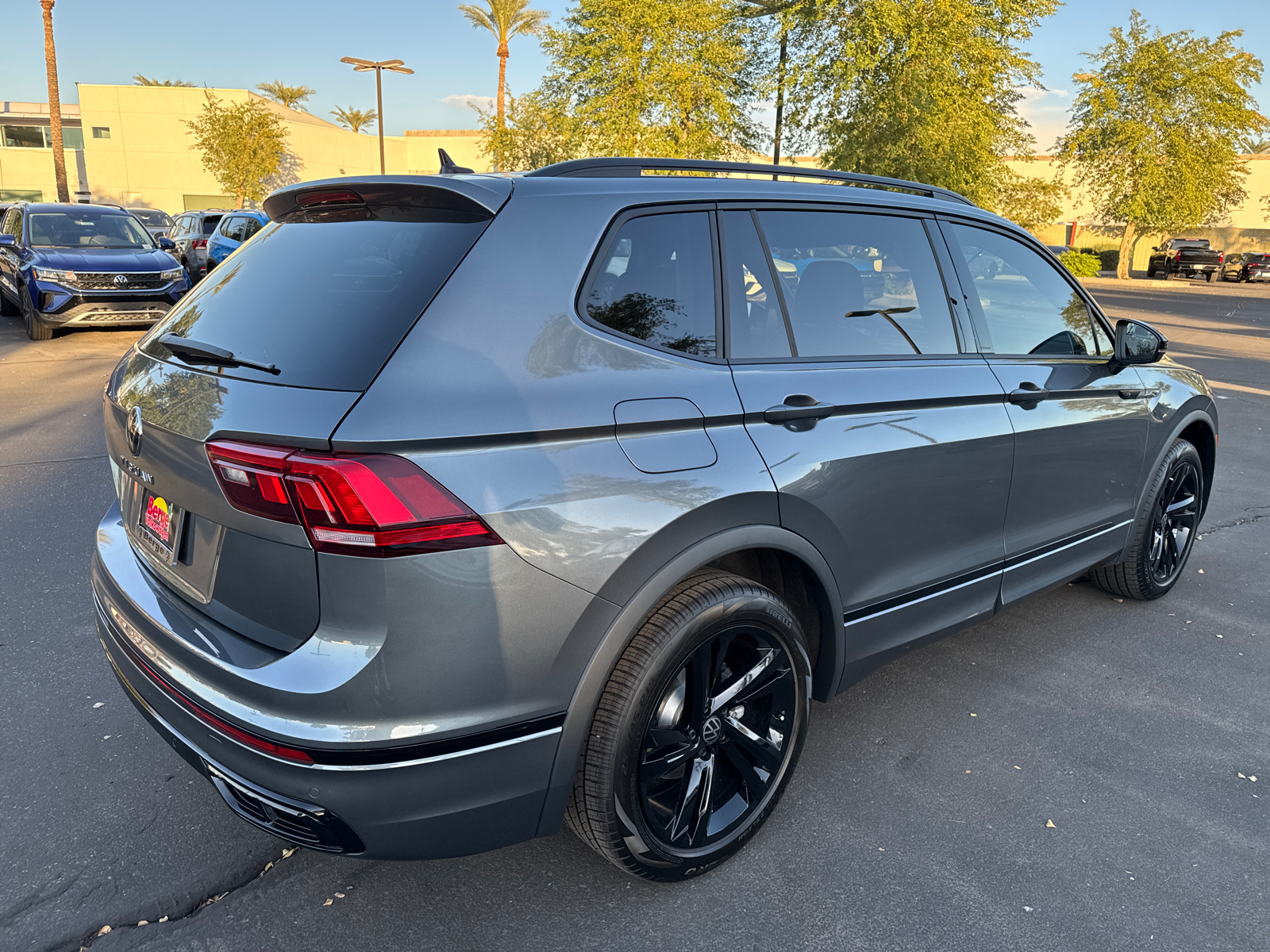 2024 Volkswagen Tiguan 2.0T SE R-Line Black 27