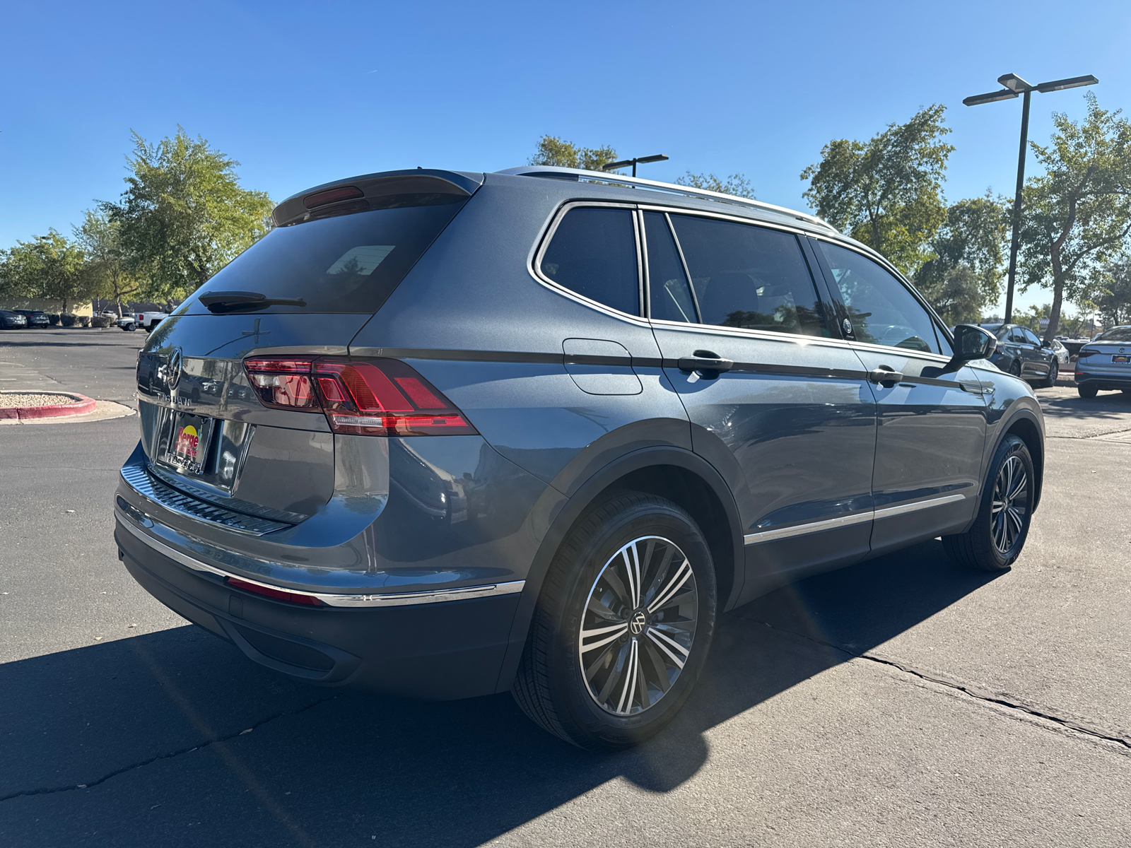 2024 Volkswagen Tiguan Wolfsburg 26