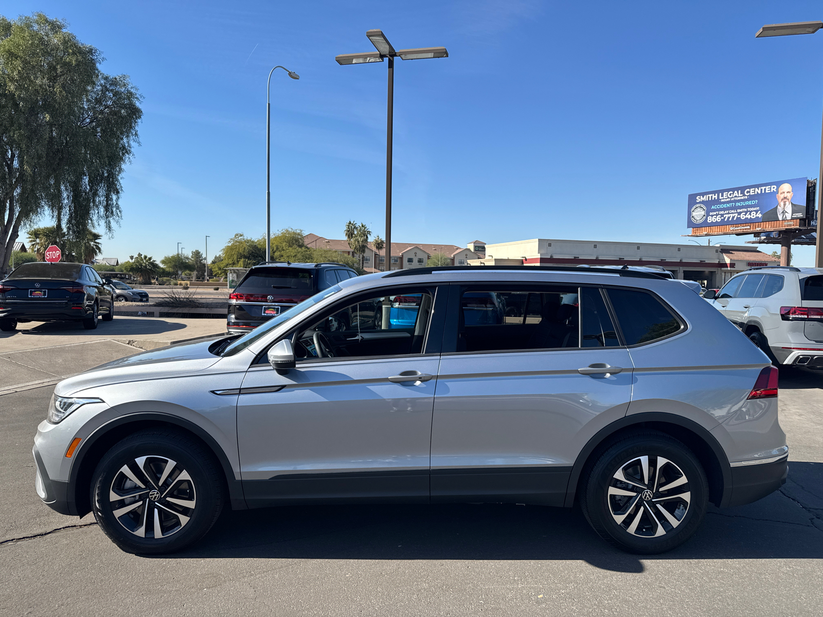 2024 Volkswagen Tiguan 2.0T S 5