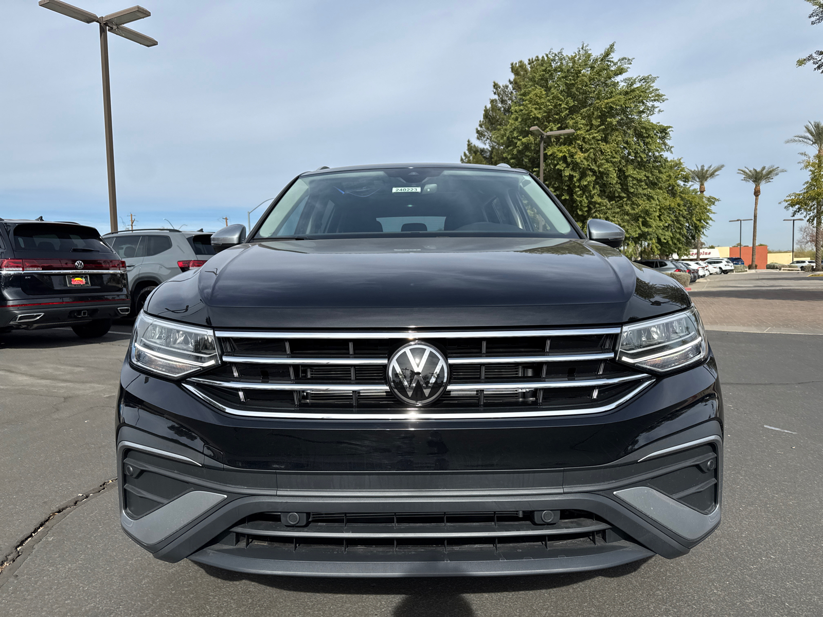 2024 Volkswagen Tiguan Wolfsburg 3