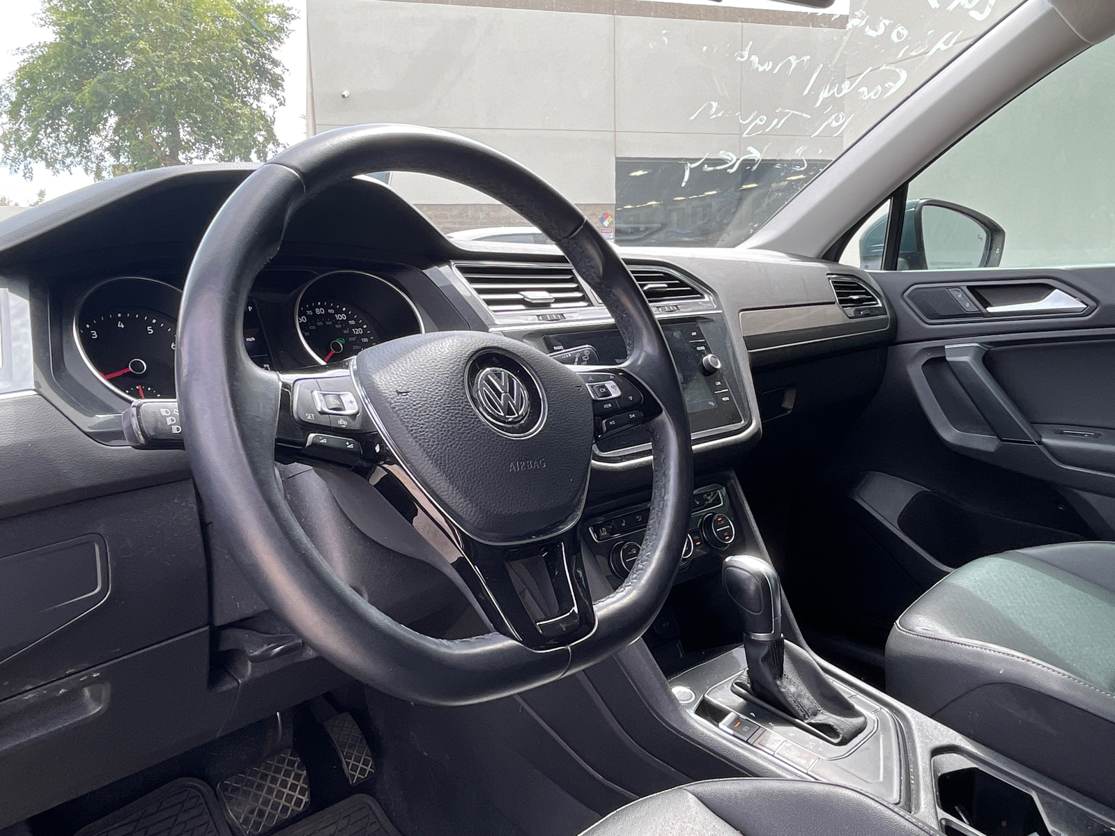2019 Volkswagen Tiguan  14