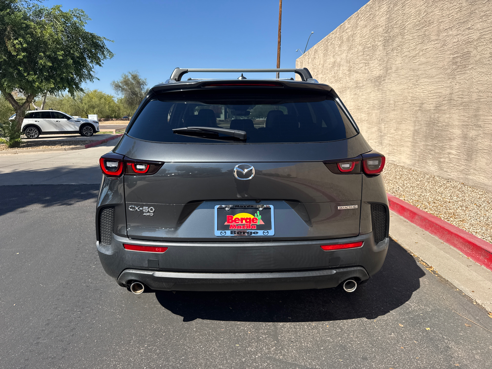 2024 Mazda CX-50  26