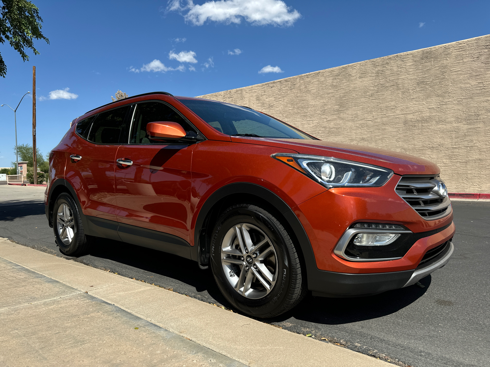 2017 Hyundai Santa Fe Sport 2.4 Base 1