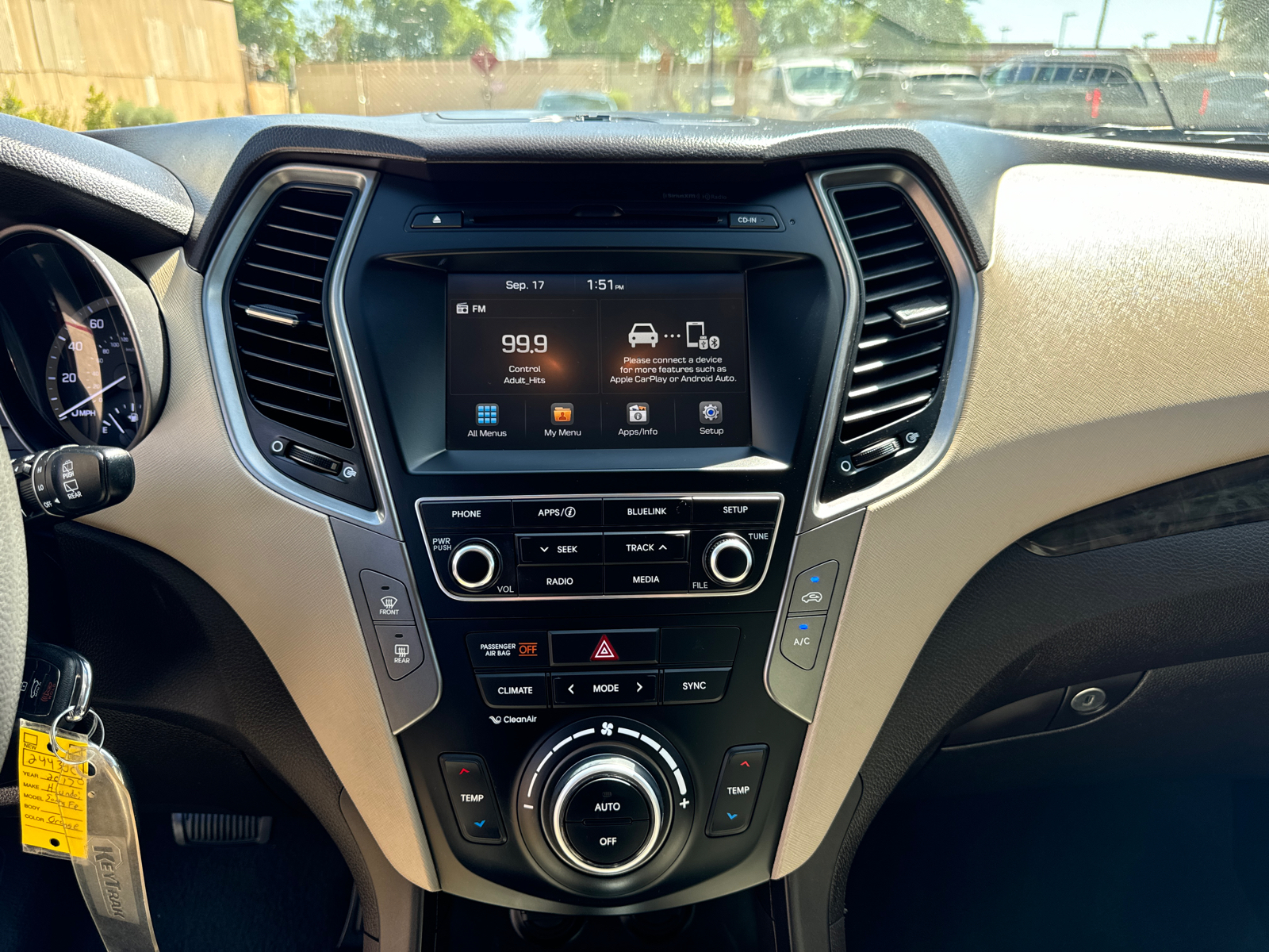 2017 Hyundai Santa Fe Sport 2.4 Base 12