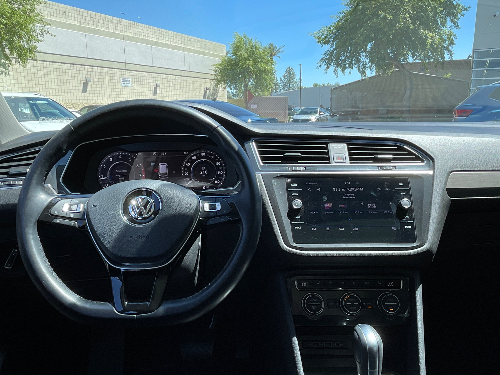 2019 Volkswagen Tiguan 2.0T SEL 5
