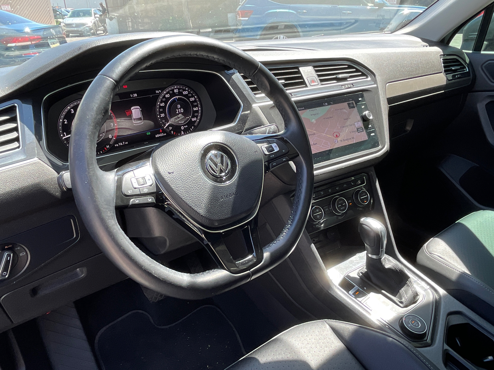 2019 Volkswagen Tiguan 2.0T SEL 17