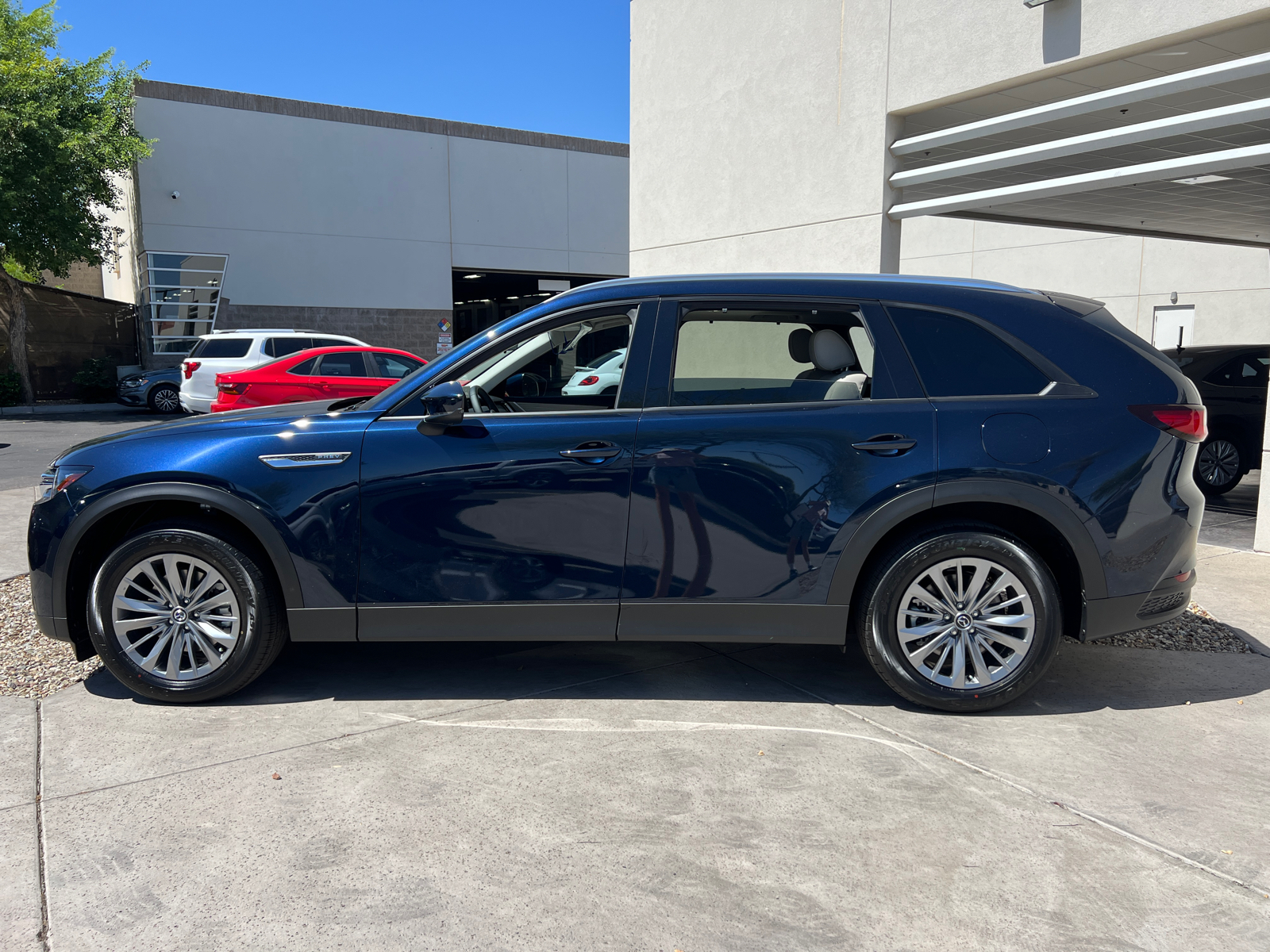 2024 Mazda CX-90 PHEV Preferred 5