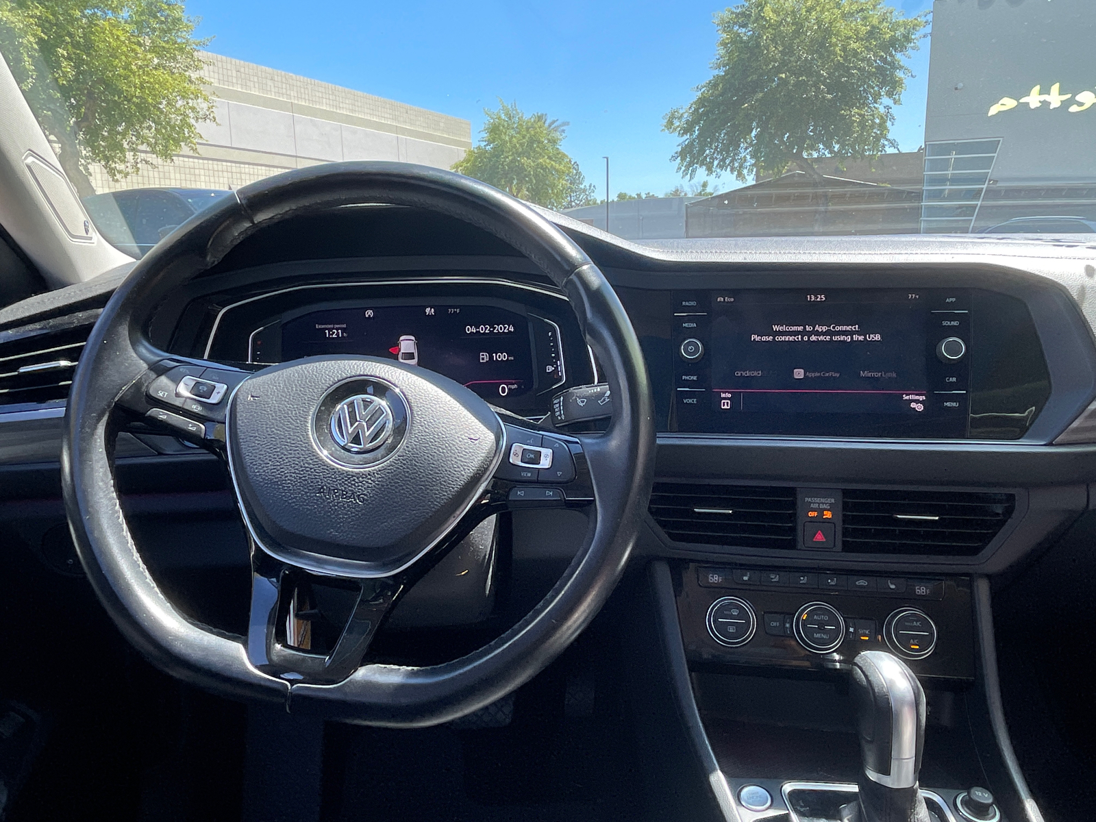 2019 Volkswagen Jetta SEL 3