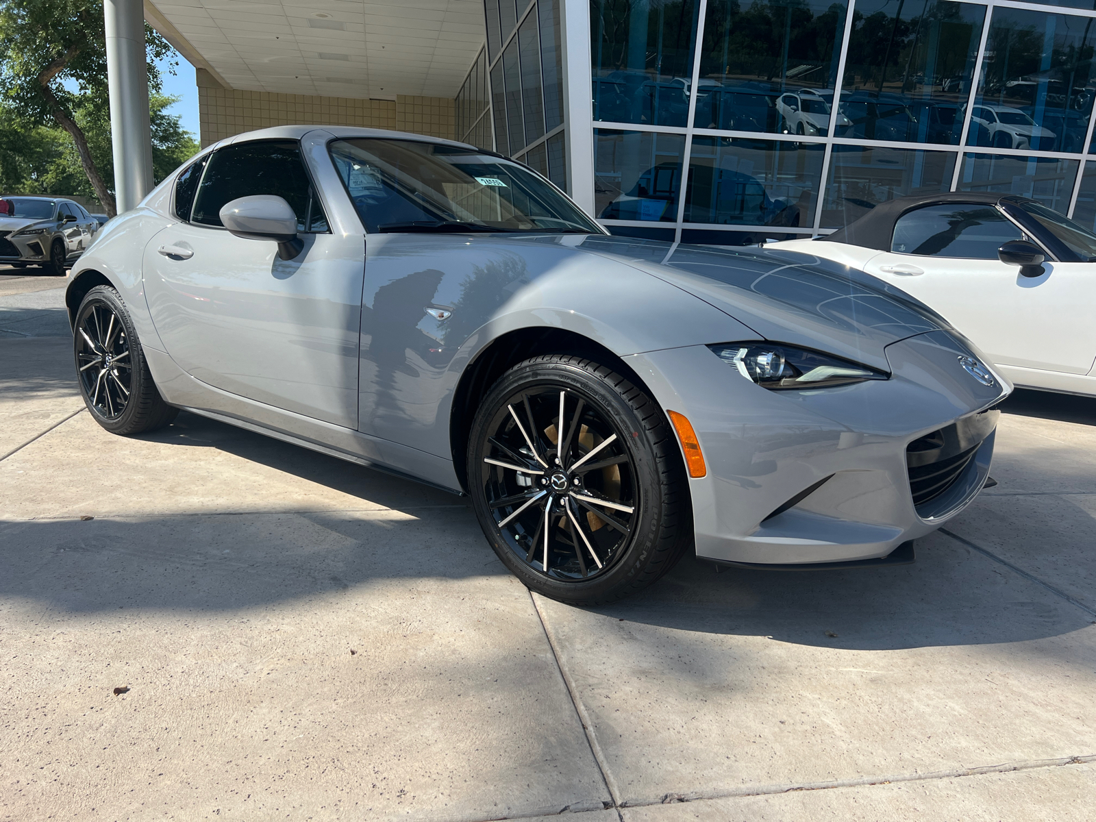 2024 Mazda MX-5 Miata RF Grand Touring 2