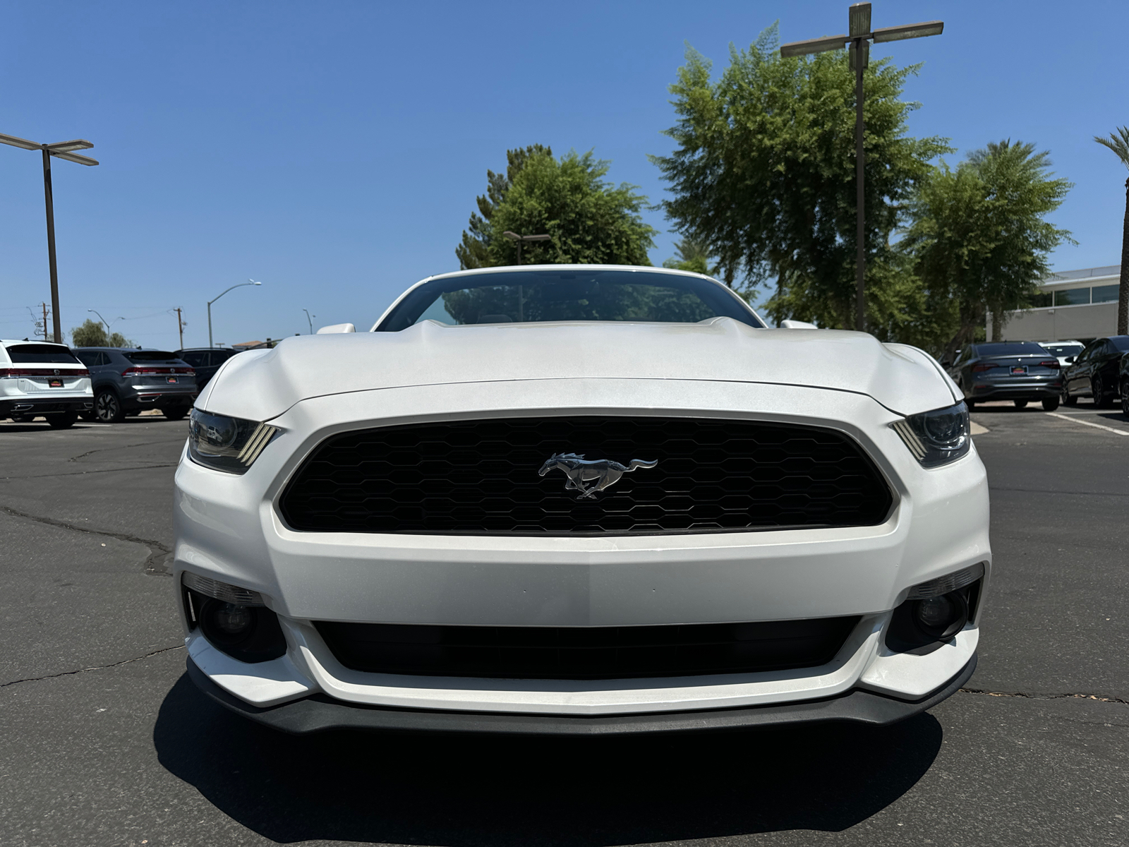 2017 Ford Mustang V6 2