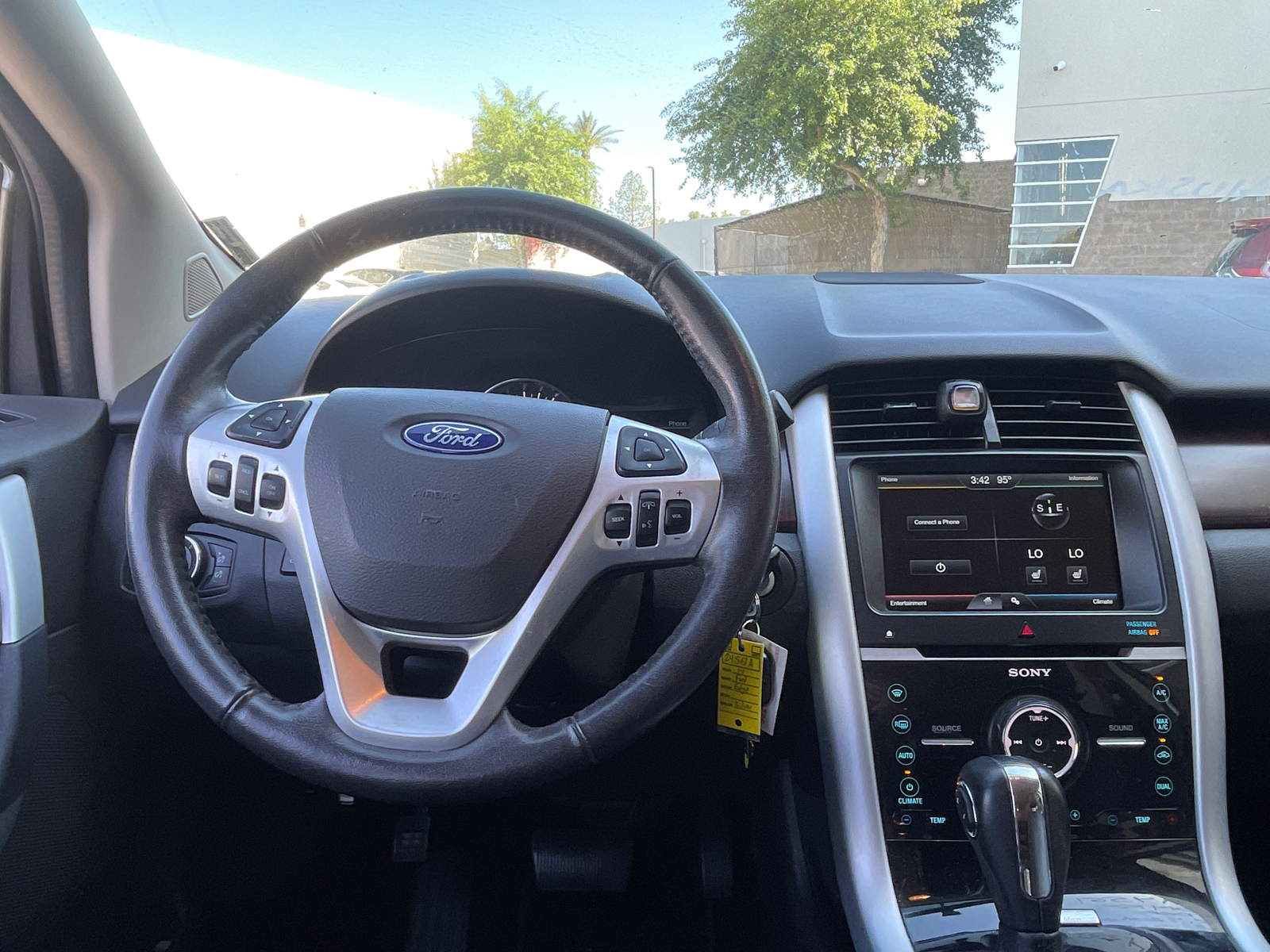 2014 Ford Edge  3