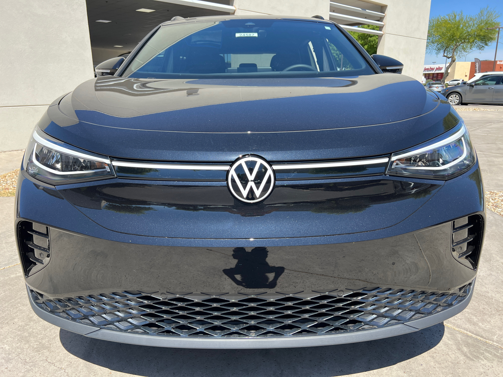 2024 Volkswagen ID.4 Standard 3