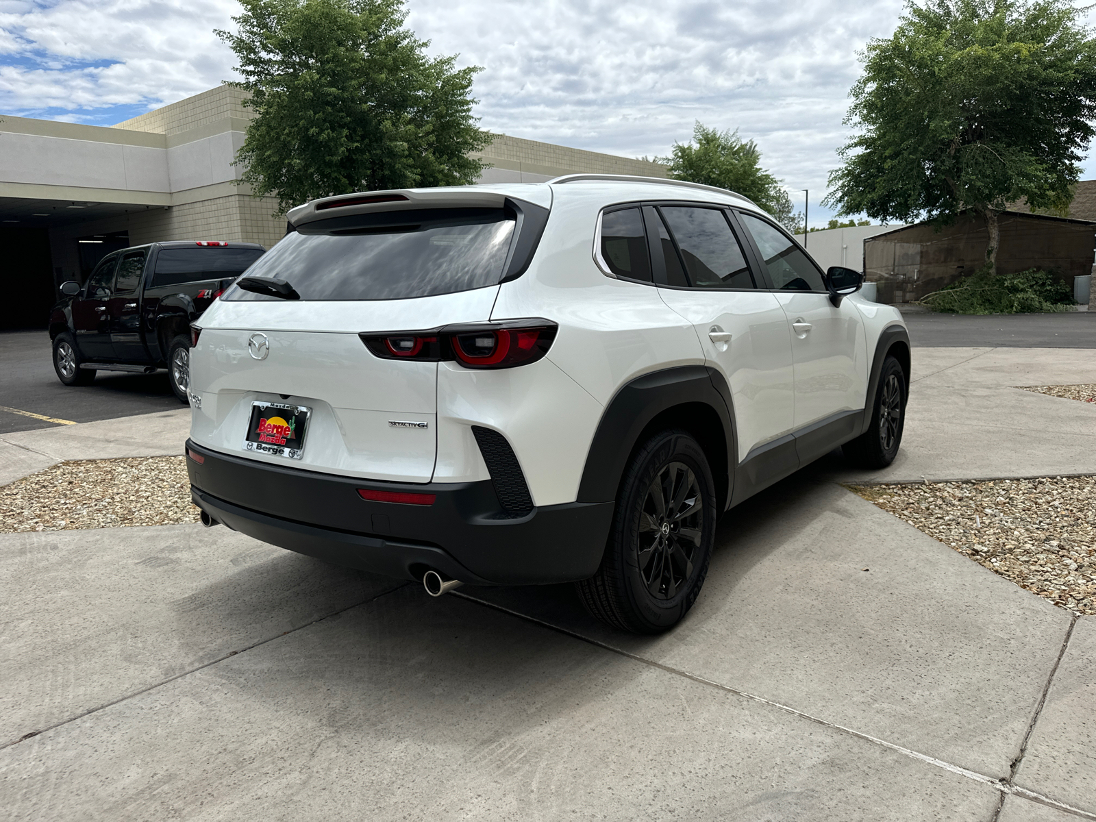 2024 Mazda CX-50 2.5 S Select Package 25